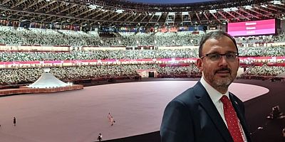 Bakan Kasapoğlu, Tokyo Olimpiyatları'nın açılışına katıldı