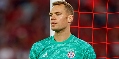 Bayern Münih, Manuel Neuer'in sözleşmesini uzattı